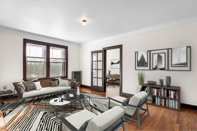 Photo - Mavor Apartments
