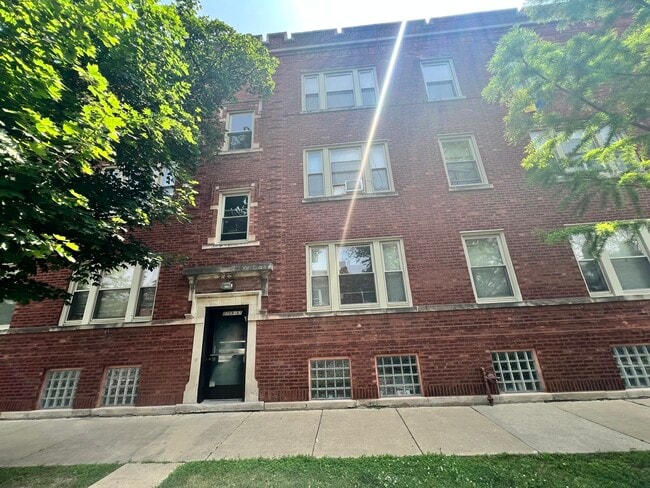 Photo - 2757 N Monticello Ave House