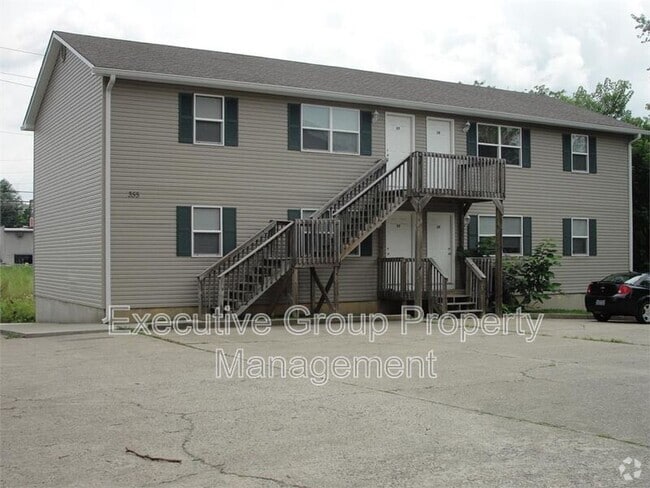 Building Photo - 355 Elmwood Dr Rental
