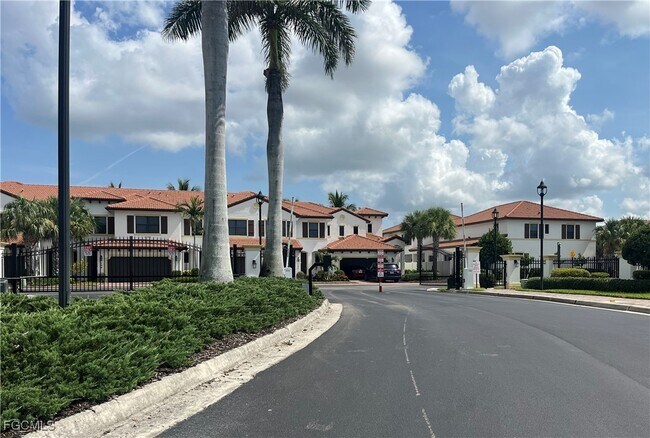 Photo - 9453 Montebello Way Unidad 103