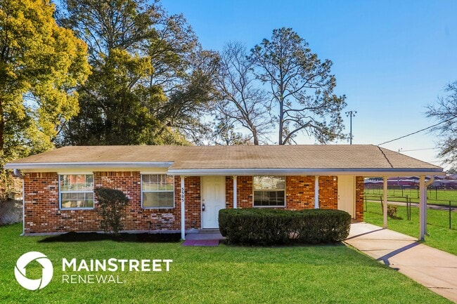 Building Photo - 5505 Enchanted Dr