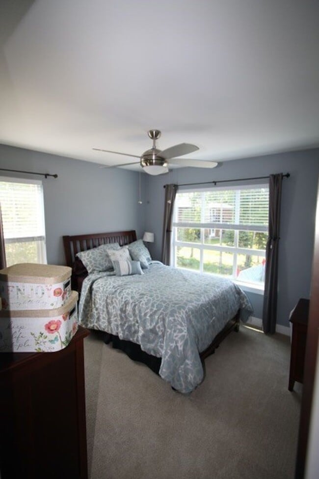Photo - Modern and Spacious 4 Bedroom Condo in East Anchorage!