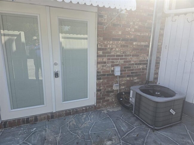 Photo - 5850 Cypress Gardens Blvd Unidad 604
