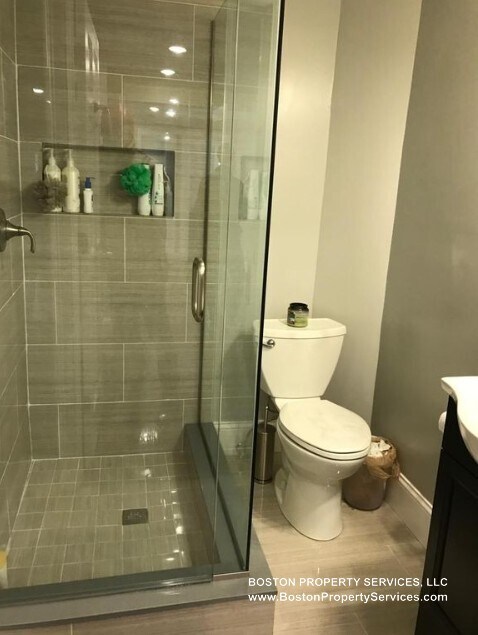 Photo - 4 Burke St Unit 1