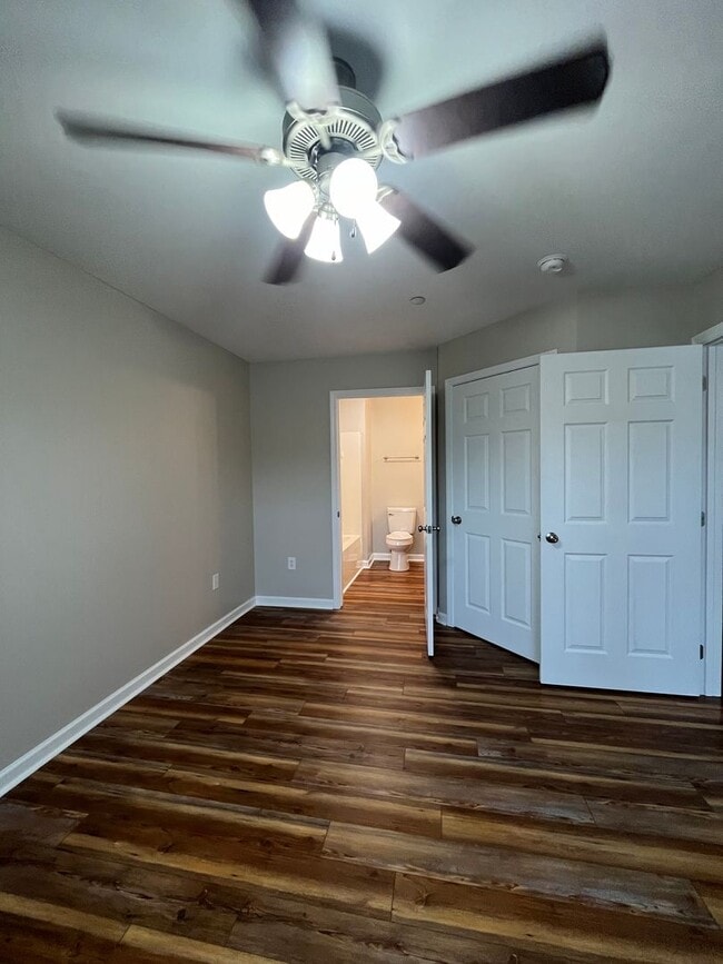 Photo - 3-bedroom, 2-bath Condo near ETSU, $1900 p... Unit 207