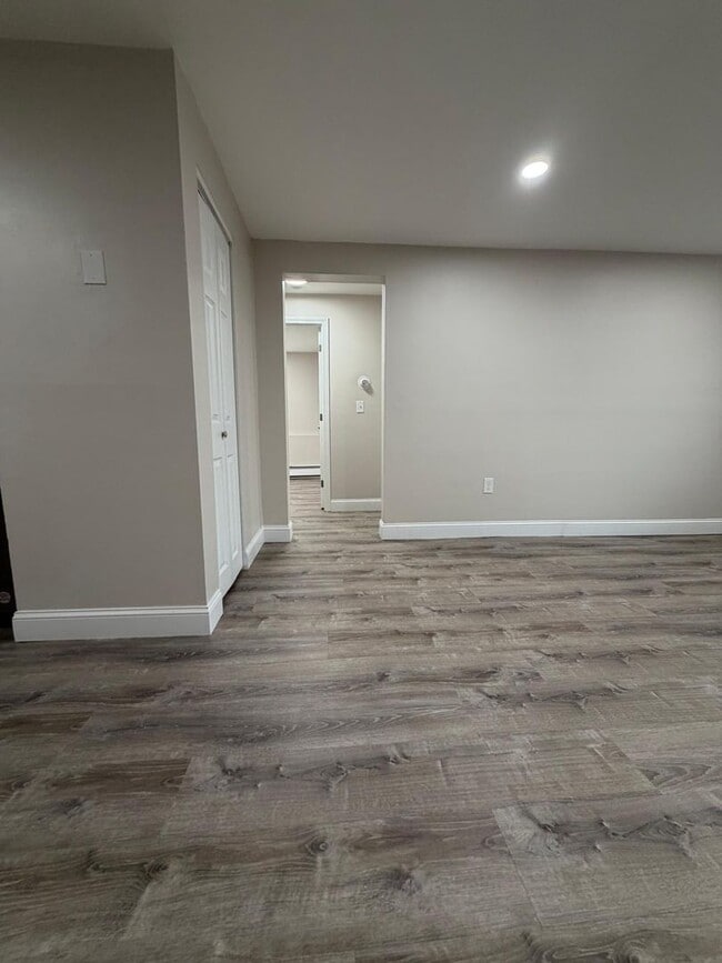 Photo - Fully Renovated 2 Bed with Heat, Hot Water and gas for cooking included Unit 8