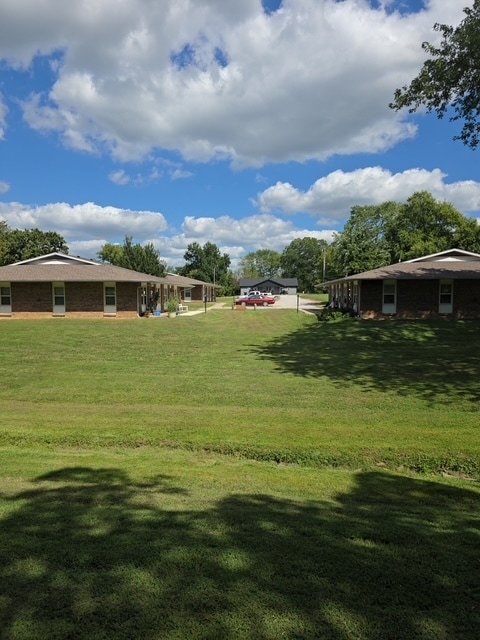 North Grand Apartments