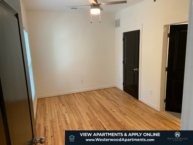 Photo - 214 N Cedar St