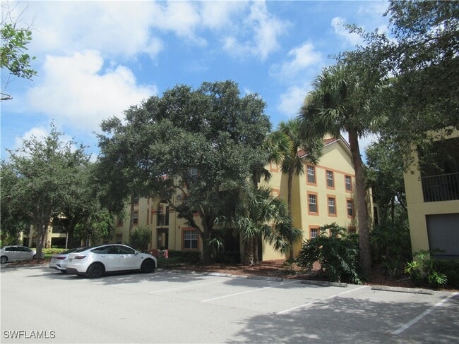 Building Photo - 7925 Preserve Cir Unit 321 Rental
