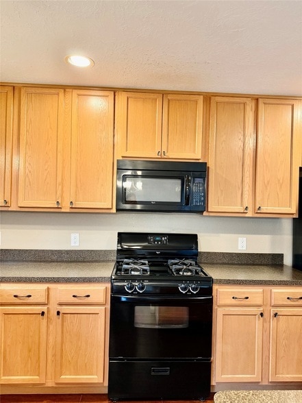 Photo - 16010 Limestone Lake Dr