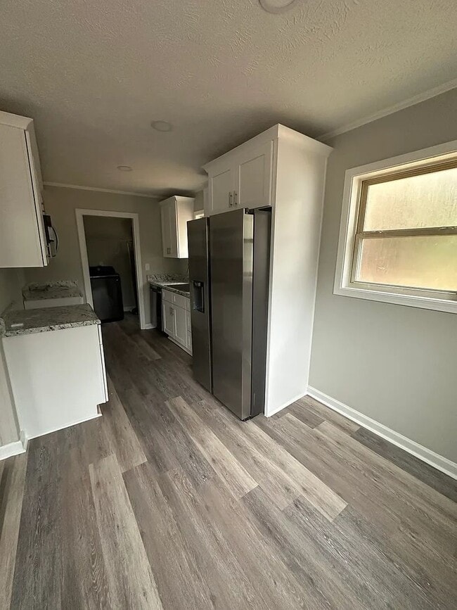 Photo - 216 Westbrook Dr