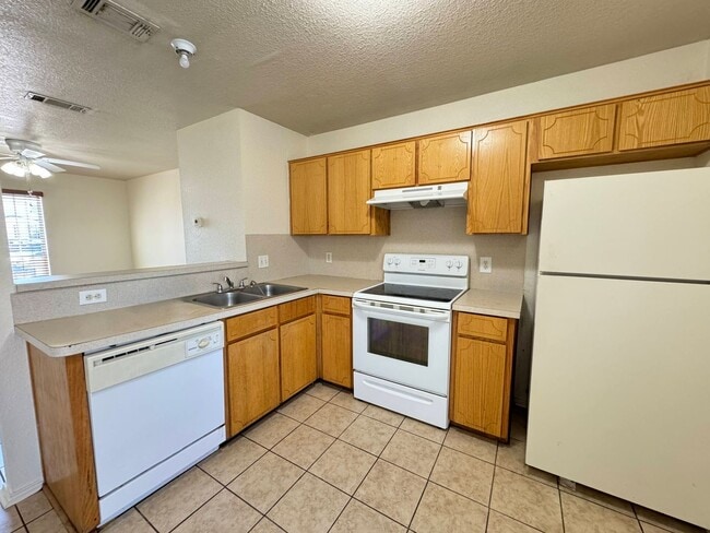 Photo - 4407 Abigail Dr Unidad A