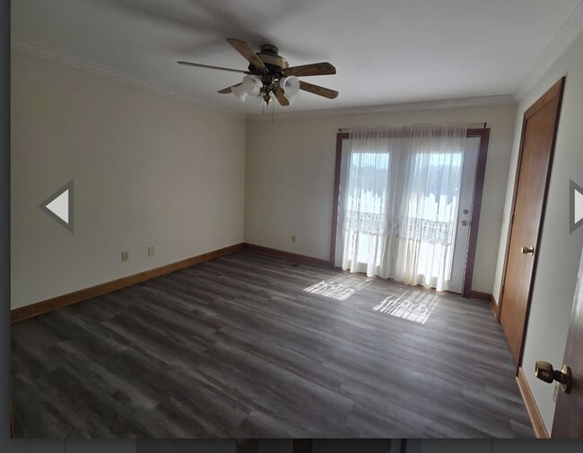 112 E 9th Ave