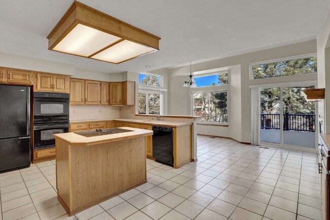 Photo - 110 Balmoral Way