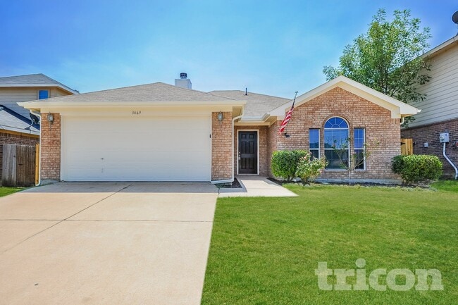 Building Photo - 3469 Cayman Dr