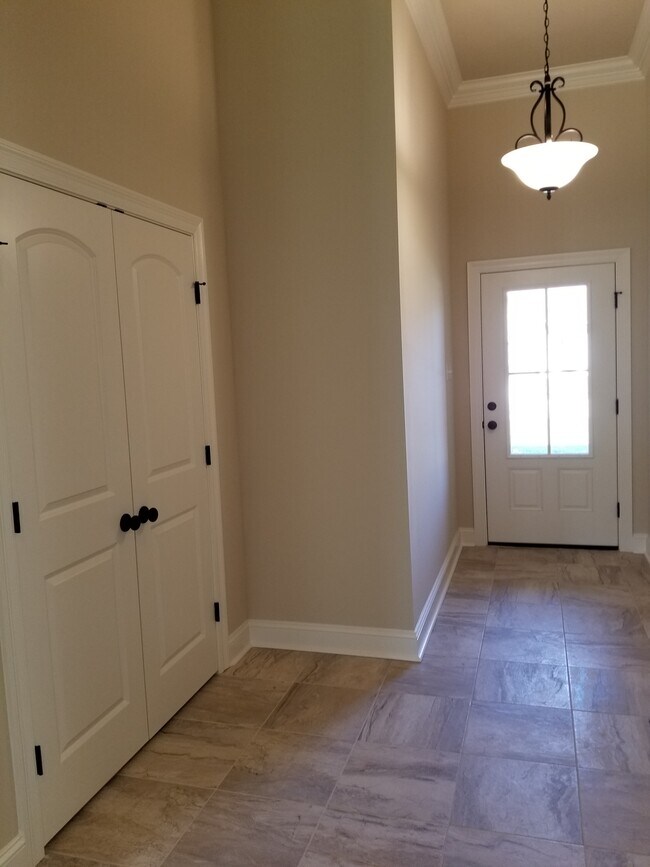 Photo - 111 Michael John Dr