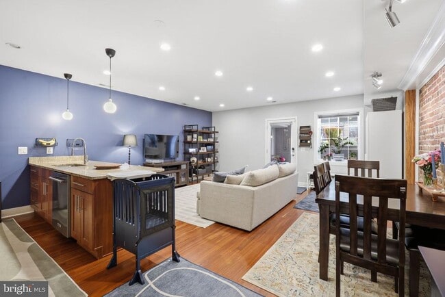 Photo - 3545 13th St NW Unit 1