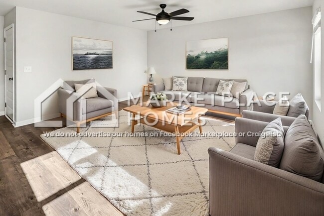 Photo - 133 River Rock St
