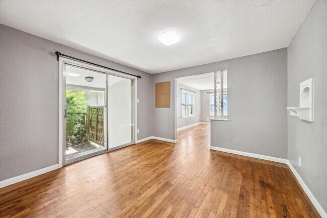 Photo - 1102 Cherico St