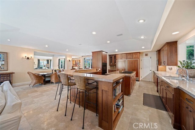 839 Emerald Bay
