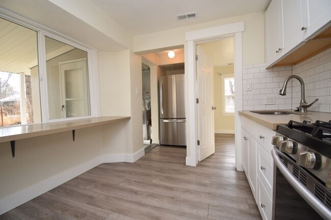 Photo - Beautiful 1 Bed 1 Bath Bungalow in West Valley!!!