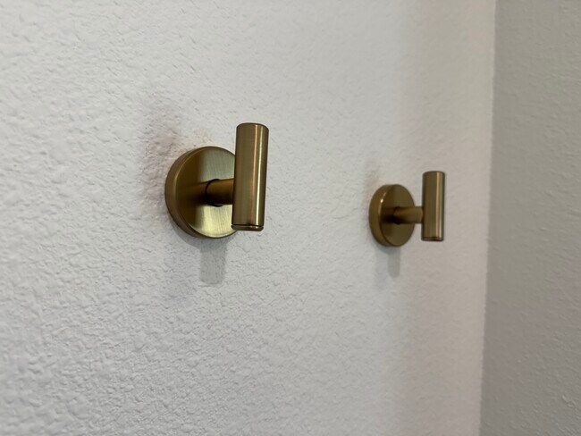 Photo - 3211 Pleasant St