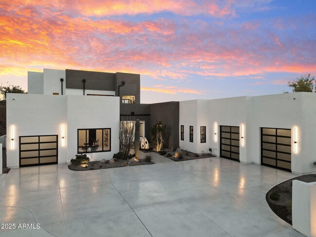 Photo - 3135 E Palo Verde Dr