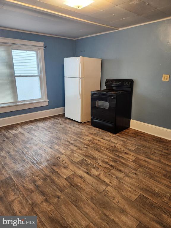 Photo - 229 Porter Ave