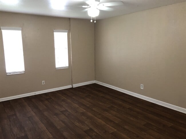 Photo - 1943 Dawsey St