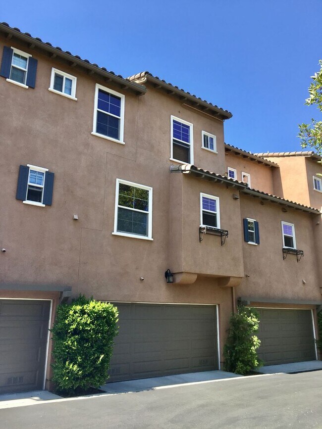 2544 Escala Cir