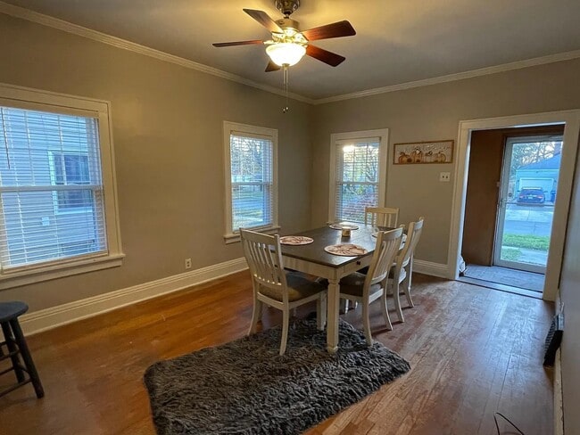 Photo - 926 N 12th St