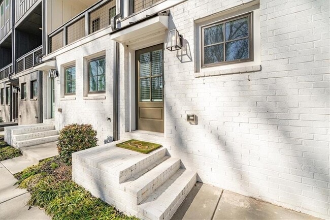 Photo - 914 Spencer Ave
