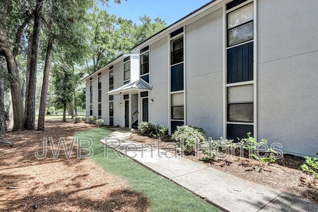 Building Photo - 10825 Key Haven Blvd Rental