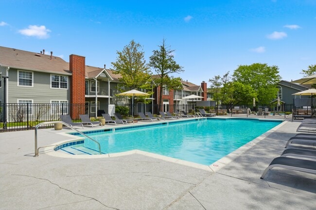 Photo - Deer Valley Apartments
