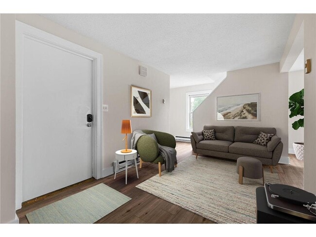 Photo - 2610 Dupont Ave S