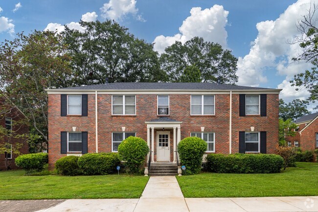Building Photo - Beautiful Large Condominium for Lease Now