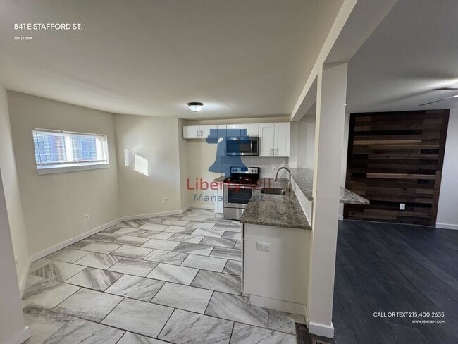 Photo - 841 E Stafford St