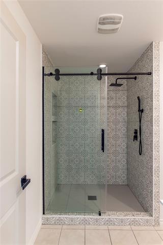Photo - 408 Rawhide Way