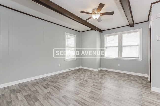 Photo - 1806 Sundale Ave