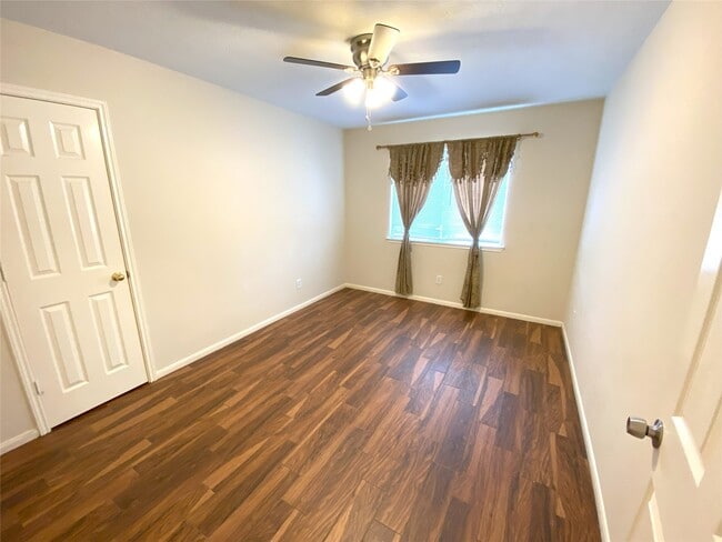 Photo - 2615 Elder Park Ct