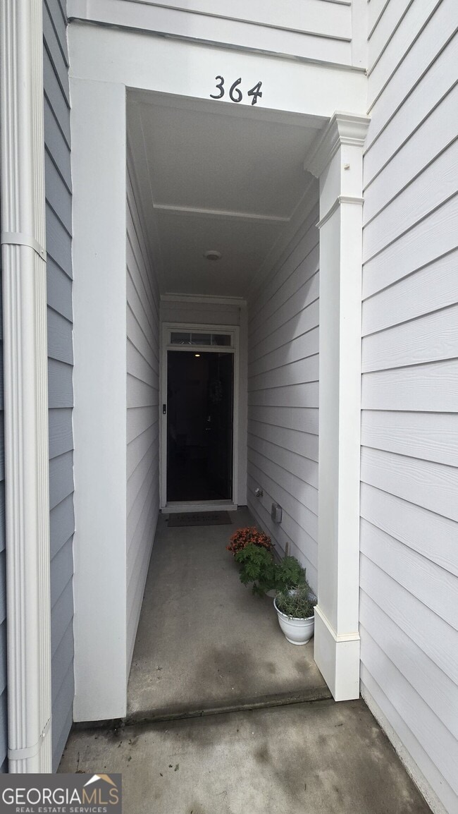 Photo - 364 Stoneybrook Dr