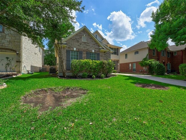 Photo - 1554 Homewood Cir