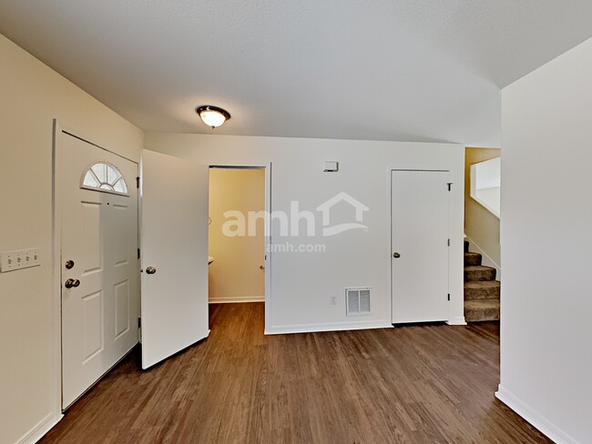 Photo - 13902 Travis Boyd Cir