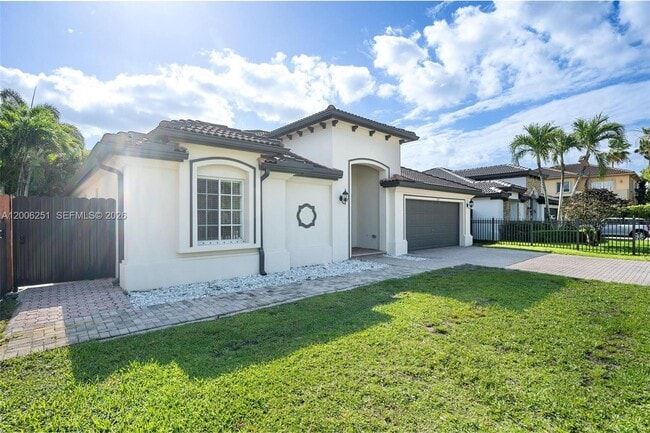 Photo - 1581 SW 155th Ct