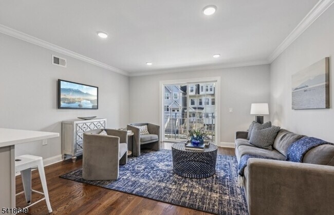 Photo - 139 N 15th St