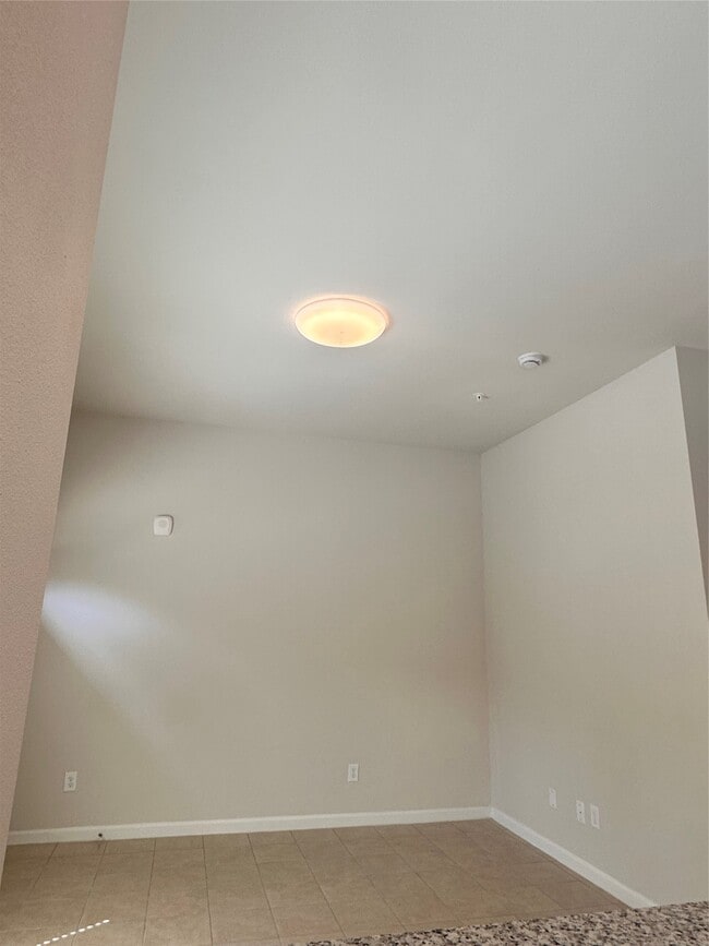 Photo - 8310 Williamsdell St