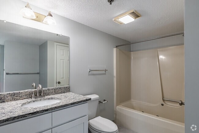 1HAB, 1BA - Baño - Lansdowne Place