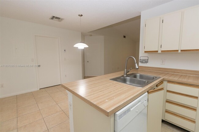 Photo - 18328 NW 68th Ave Condo Unit P