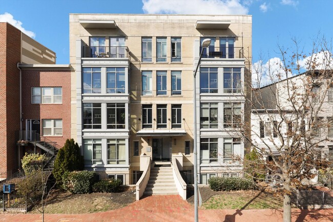 Photo - 435 R St NW Apartment Unit # 201