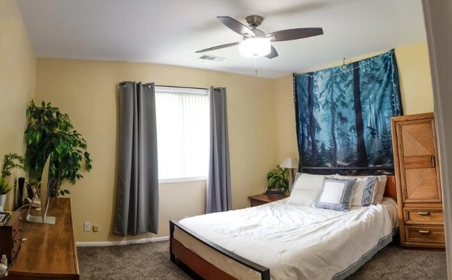 Photo - 2536 Brockman St